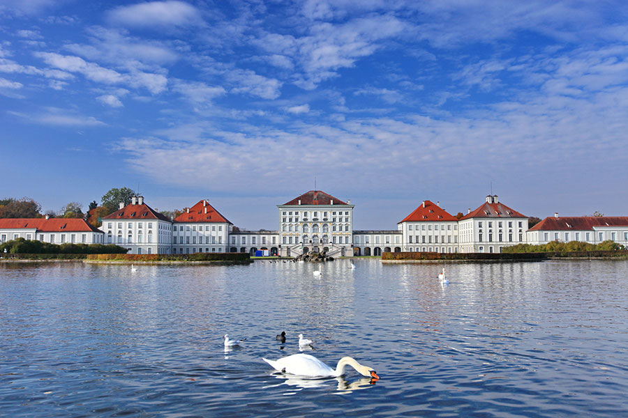 Palaces and Lakes in Bavaria 